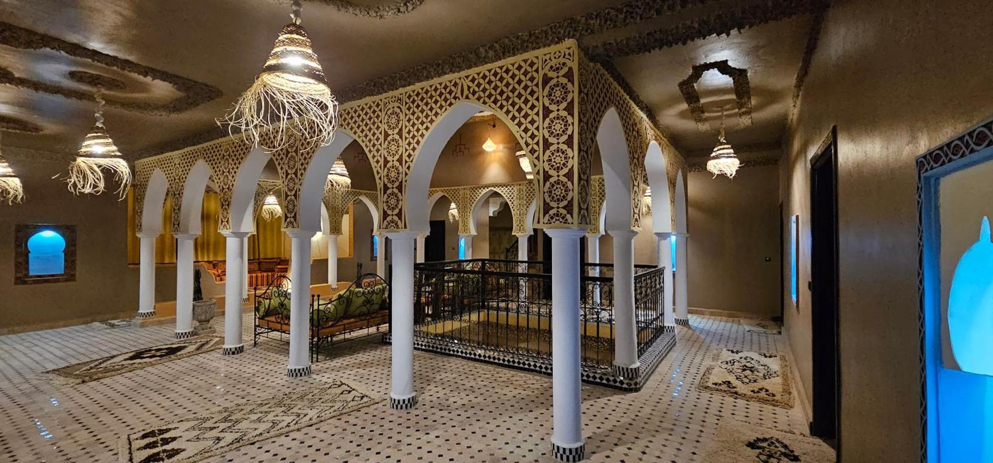 Traditional Riad Merzouga Dunes Exterior foto